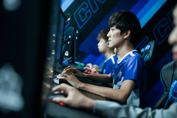 模拟器试玩-距离胜利只差一步，队员士气高昂(士兵突击高城骂许三多的台词)