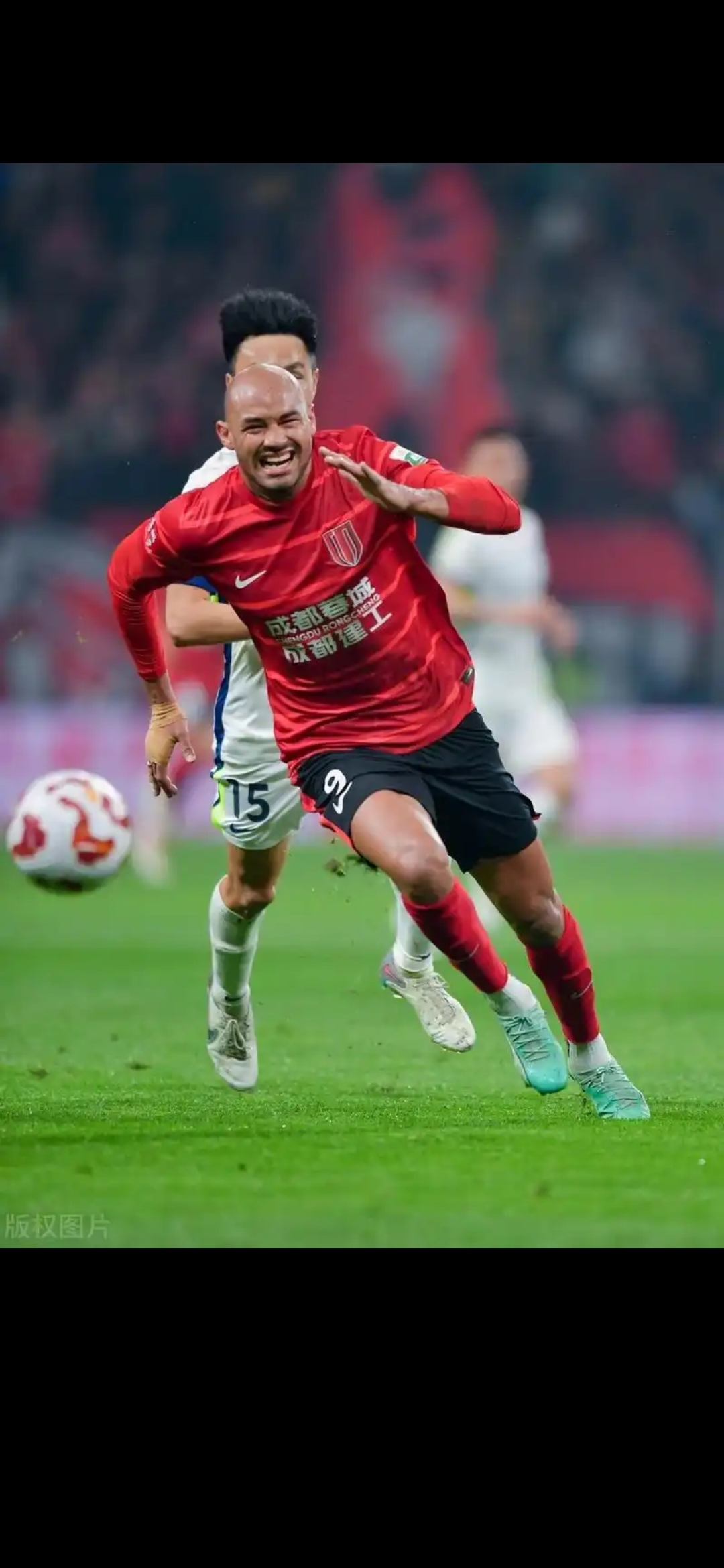 游戏平台-包含主场势如破竹，球队轻松取胜晋级的词条