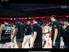 浙江男篮取得关键胜利，排名稳定(浙江男篮取得关键胜利,排名稳定的球员)